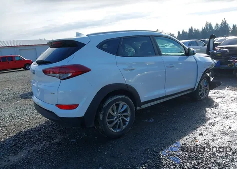 2018 Hyundai Tucson Sel z USA, uszkodzony, nr VIN KM8J3CA41JU727748